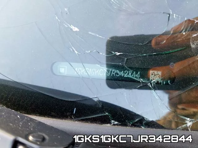 1GKS1GKC7JR342844 фото 2