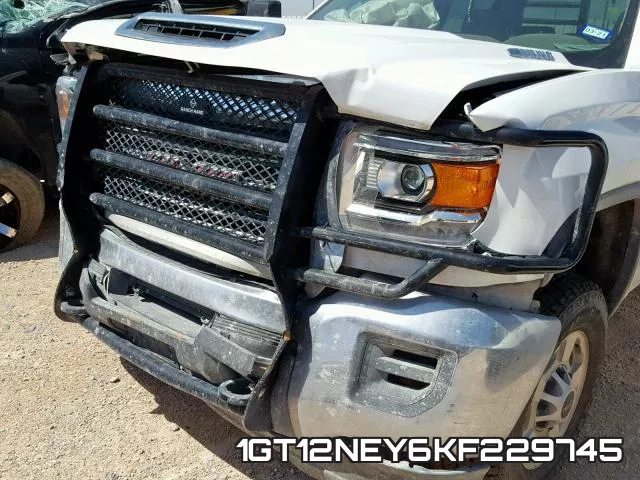 1GT12NEY6KF229745 фото 10