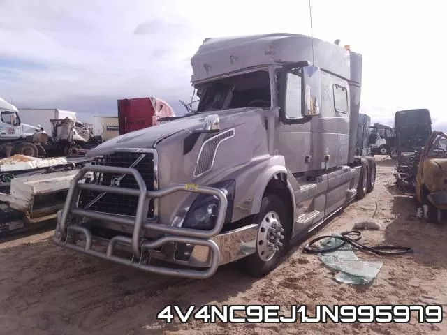 4V4NC9EJ1JN995979 фото 3