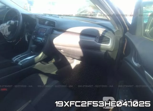 19XFC2F53HE047025 фото 6