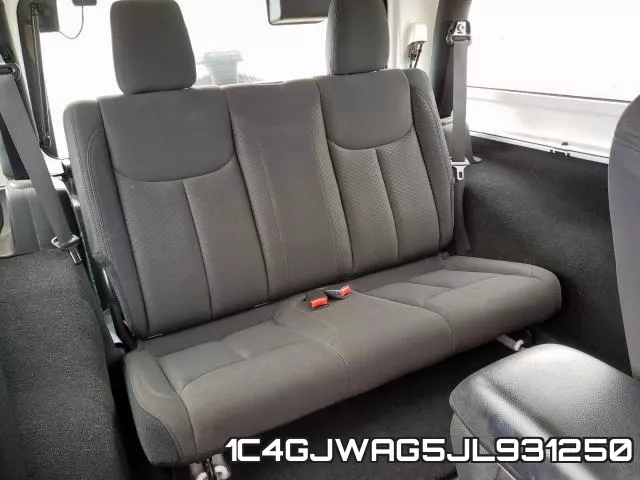 1C4GJWAG5JL931250 фото 7