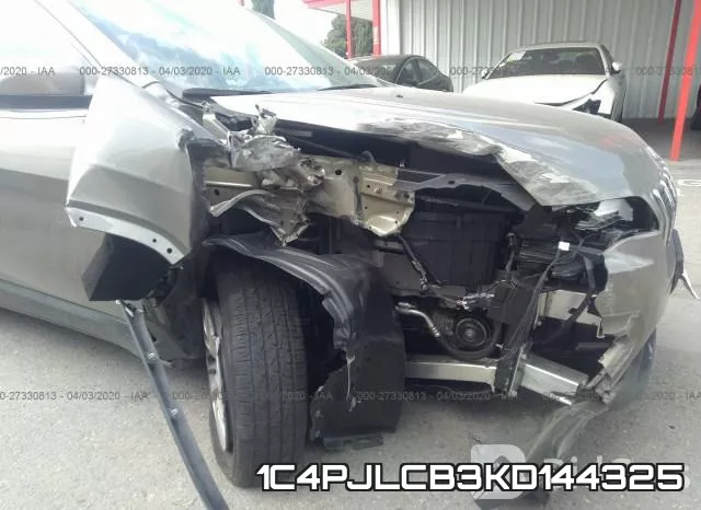 1C4PJLCB3KD144325 фото 7