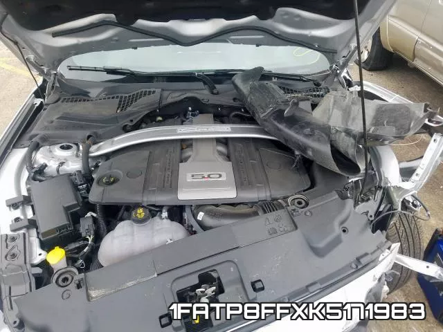 1FATP8FFXK5171983 фото 8