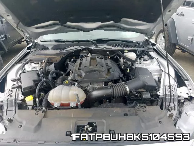 1FATP8UH8K5104593 фото 8