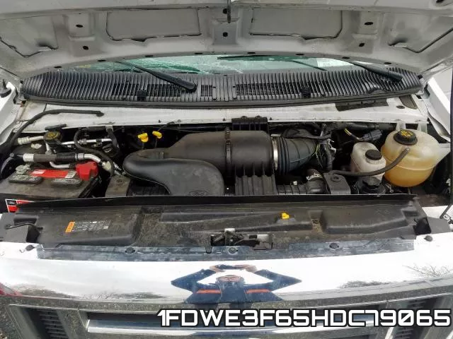 1FDWE3F65HDC79065 фото 8