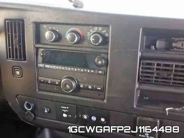 1GCWGAFP2J1164488 фото 10