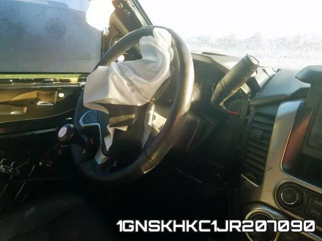 1GNSKHKC1JR207090 фото 2