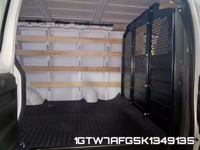 1GTW7AFG5K1349135 фото 7