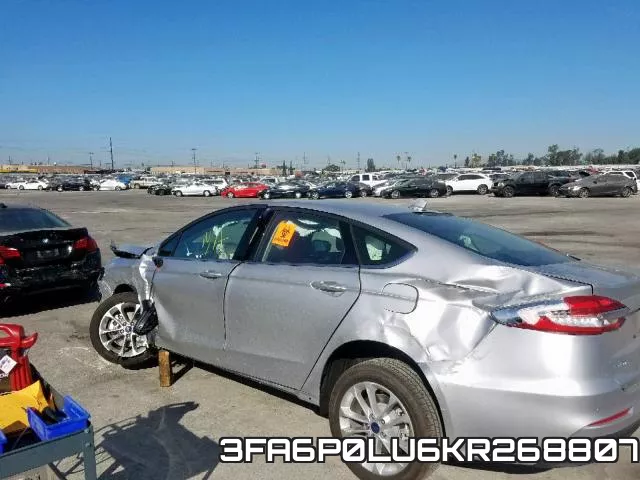 3FA6P0LU6KR268807 фото 10