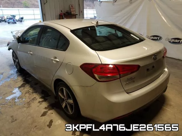 3KPFL4A76JE261565 фото 4