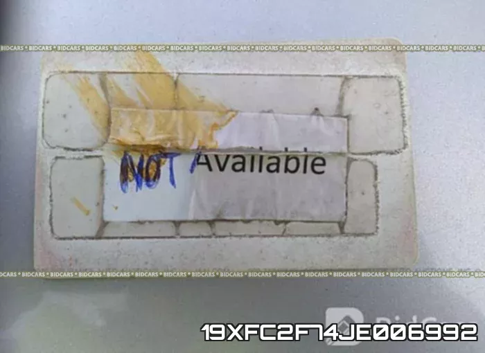 19XFC2F74JE006992 фото 8