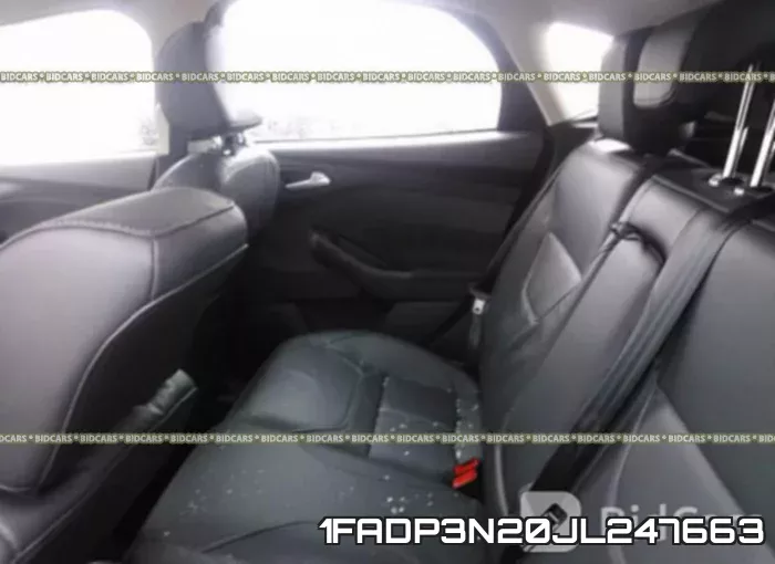 1FADP3N20JL247663 фото 8