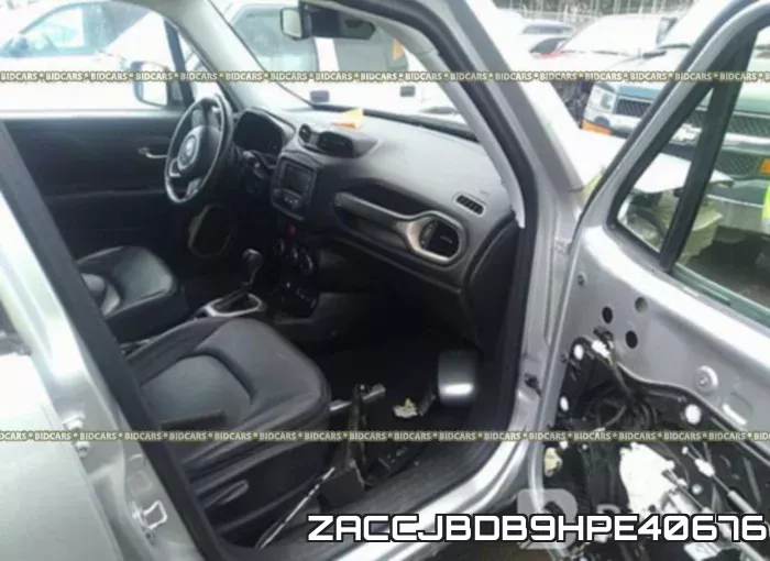 ZACCJBDB9HPE40676 фото 6