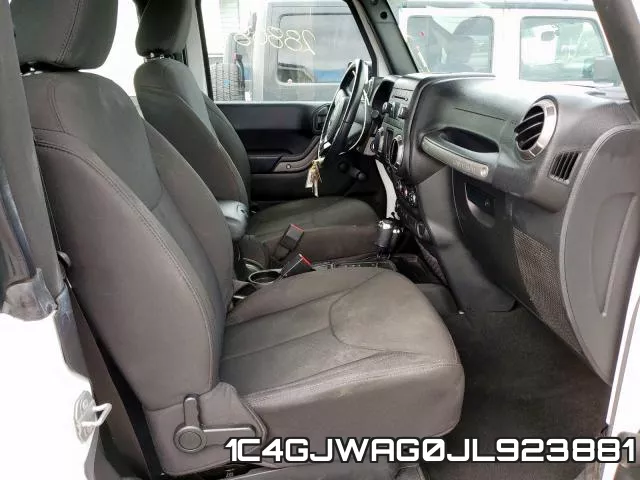 1C4GJWAG0JL923881 фото 6