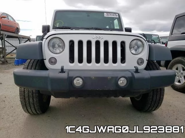 1C4GJWAG0JL923881 фото 10