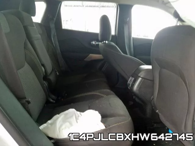 1C4PJLCBXHW642745 фото 7