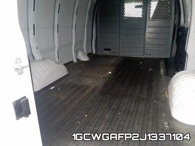 1GCWGAFP2J1337104 фото 7