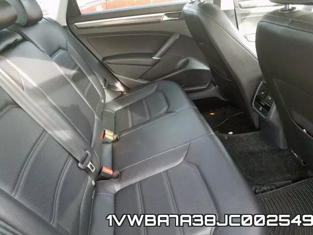 1VWBA7A38JC002549 фото 7