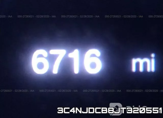 3C4NJDCB8JT320551 фото 8
