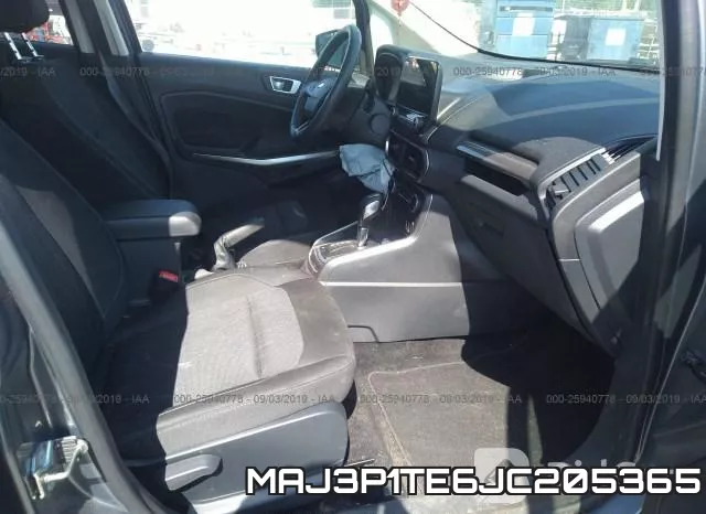 MAJ3P1TE6JC205365 фото 6