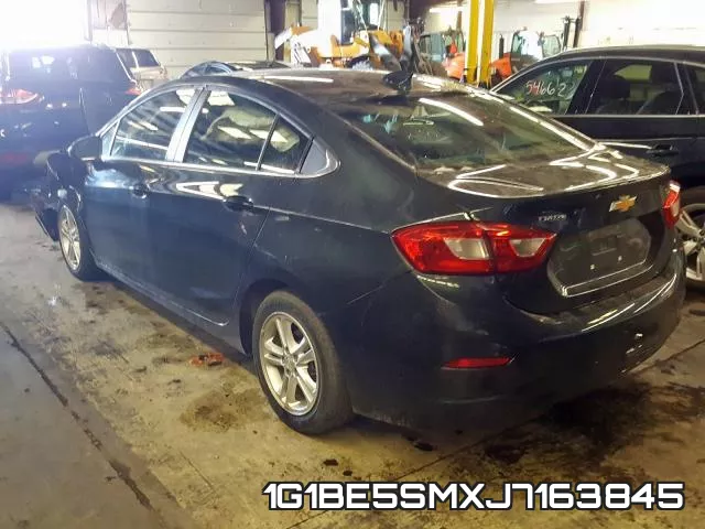 1G1BE5SMXJ7163845 фото 4