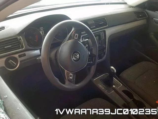 1VWAA7A39JC010235 фото 10