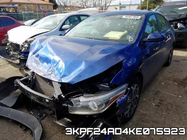 3KPF24AD4KE075923 фото 3
