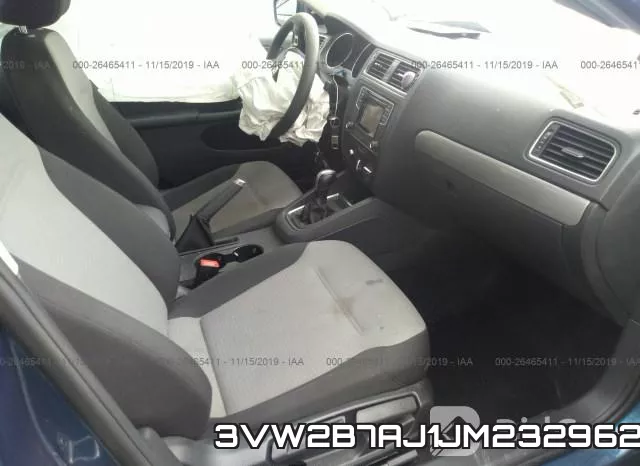 3VW2B7AJ1JM232962 фото 6