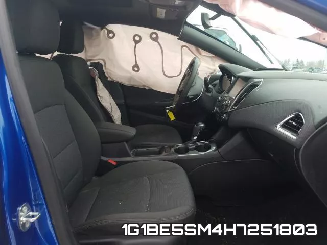 1G1BE5SM4H7251803 фото 6