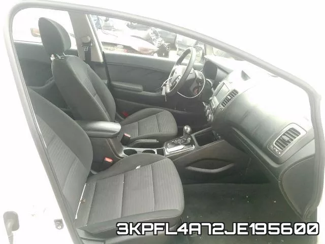 3KPFL4A72JE195600 фото 6
