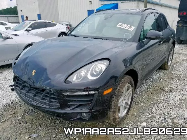 WP1AA2A52JLB20629 фото 3