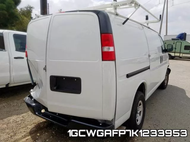 1GCWGAFP7K1233953 фото 5