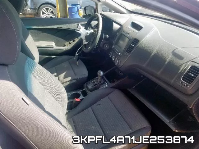 3KPFL4A71JE253874 фото 6