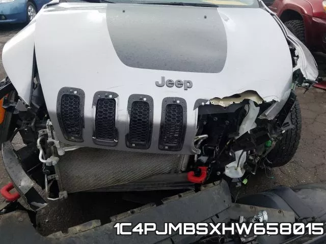 1C4PJMBSXHW658015 фото 8