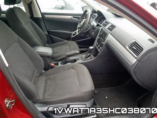 1VWAT7A35HC038070 фото 6