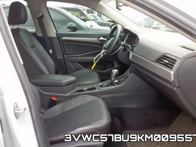3VWC57BU9KM009557 фото 6