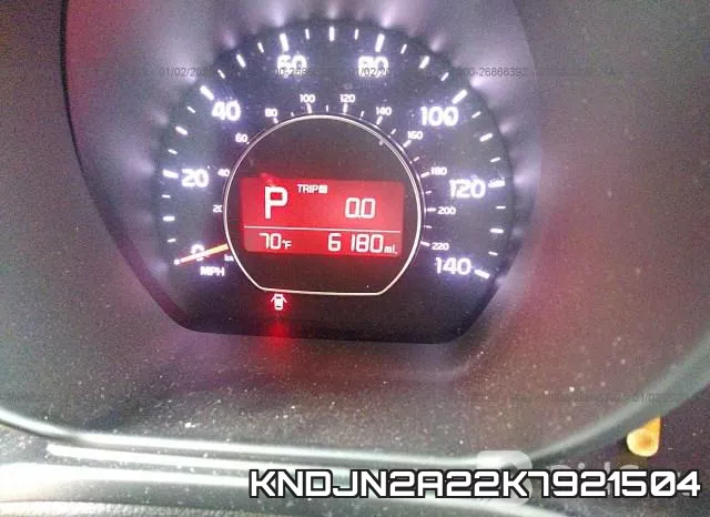 KNDJN2A22K7921504 фото 8