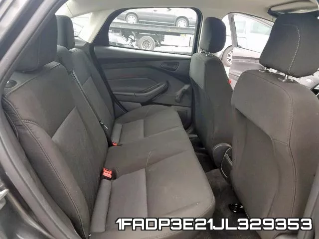 1FADP3E21JL329353 фото 7
