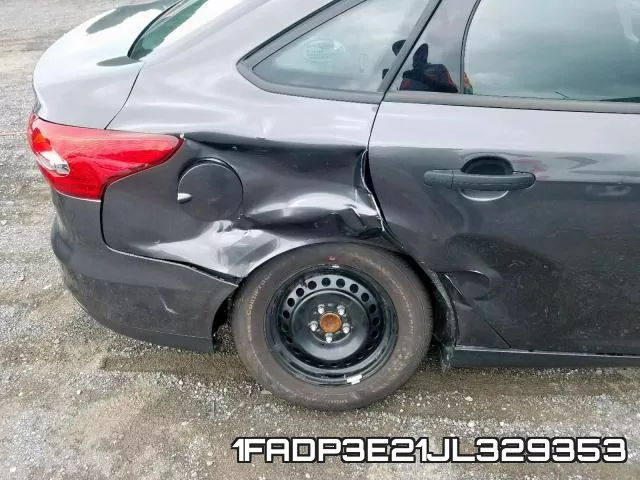 1FADP3E21JL329353 фото 10