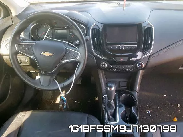 1G1BF5SM9J7130798 фото 10