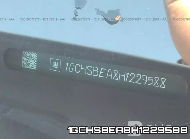 1GCHSBEA8H1229588 фото 10