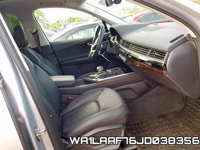 WA1LAAF76JD038356 фото 6