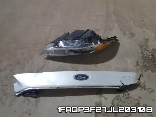 1FADP3F27JL203108 фото 10