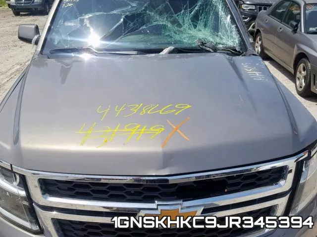 1GNSKHKC9JR345394 фото 8