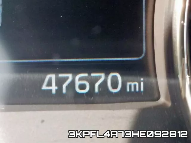 3KPFL4A73HE092812 фото 9