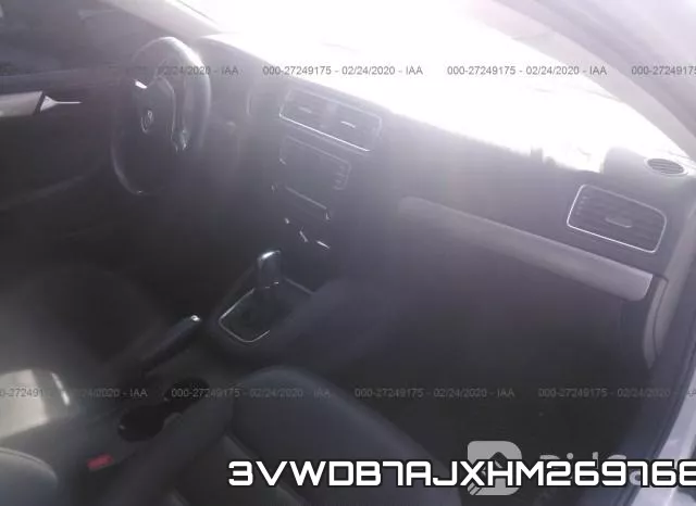 3VWDB7AJXHM269768 фото 6