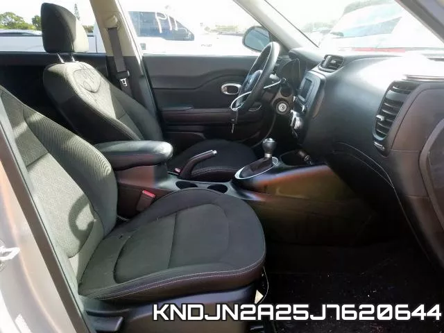 KNDJN2A25J7620644 фото 6