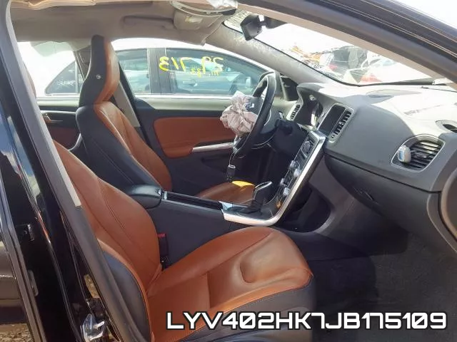 LYV402HK7JB175109 фото 6