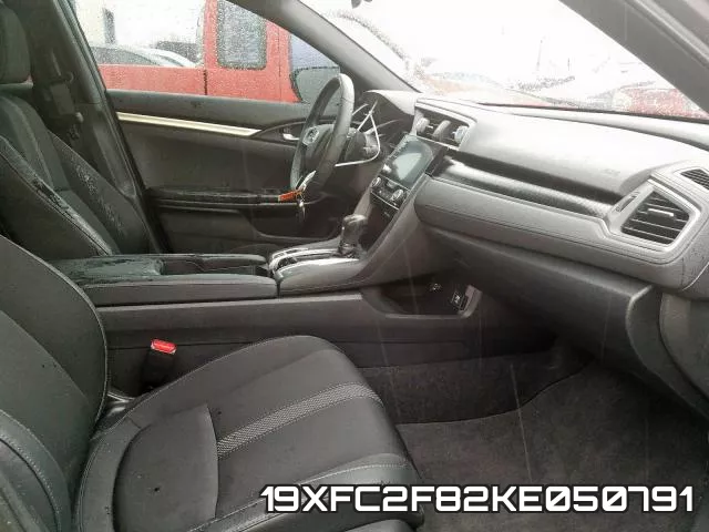 19XFC2F82KE050791 фото 6