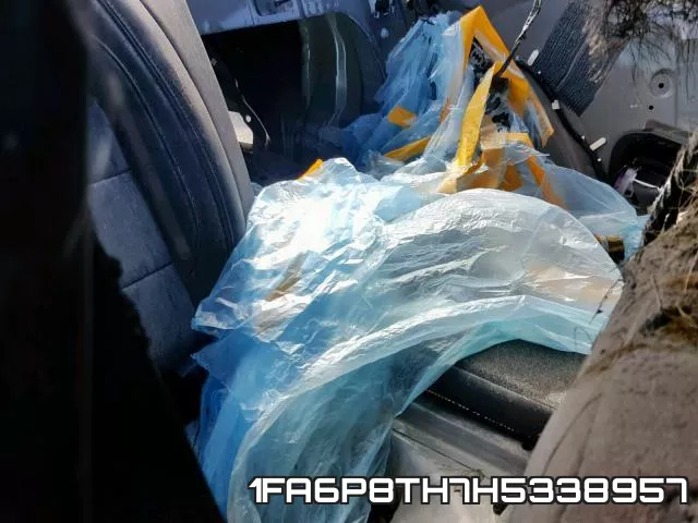 1FA6P8TH7H5338957 фото 7